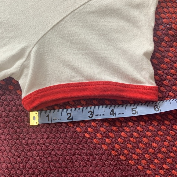 LEVI’S X HELLO KITTY SIZE M Ringer Sanrio Printed Collab T-shirt + Sticker - Picture 9 of 12